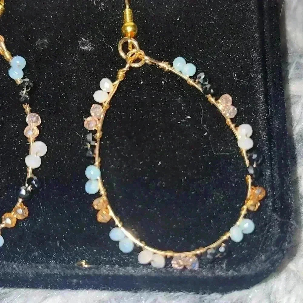 Handcrafted Gorgeous Hoop earrings Nickle Free!! - Picture 3 of 4
